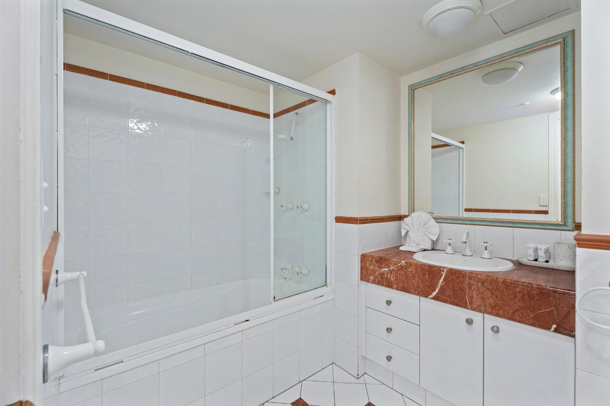 The Moroccan - Qstay Gold Coast Exterior photo